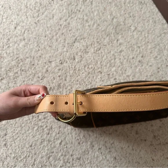 Louis Vuitton Monogram Galliera PM - Picture 14 of 16